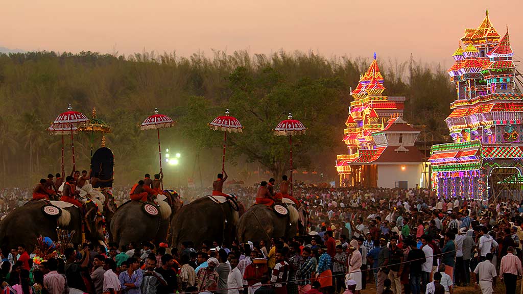 uthralikkavu-pooram