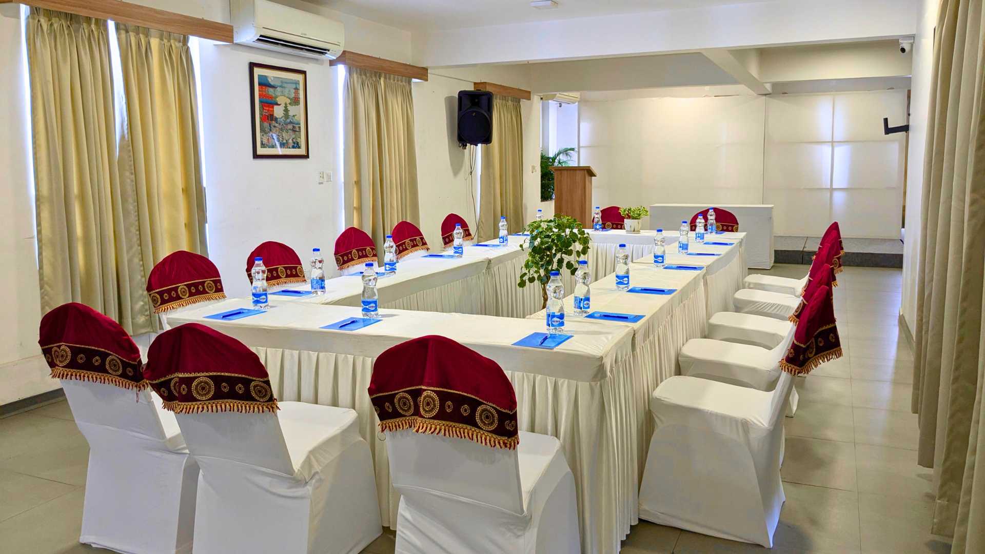 banquet arrangement for business meeting - sakura hall